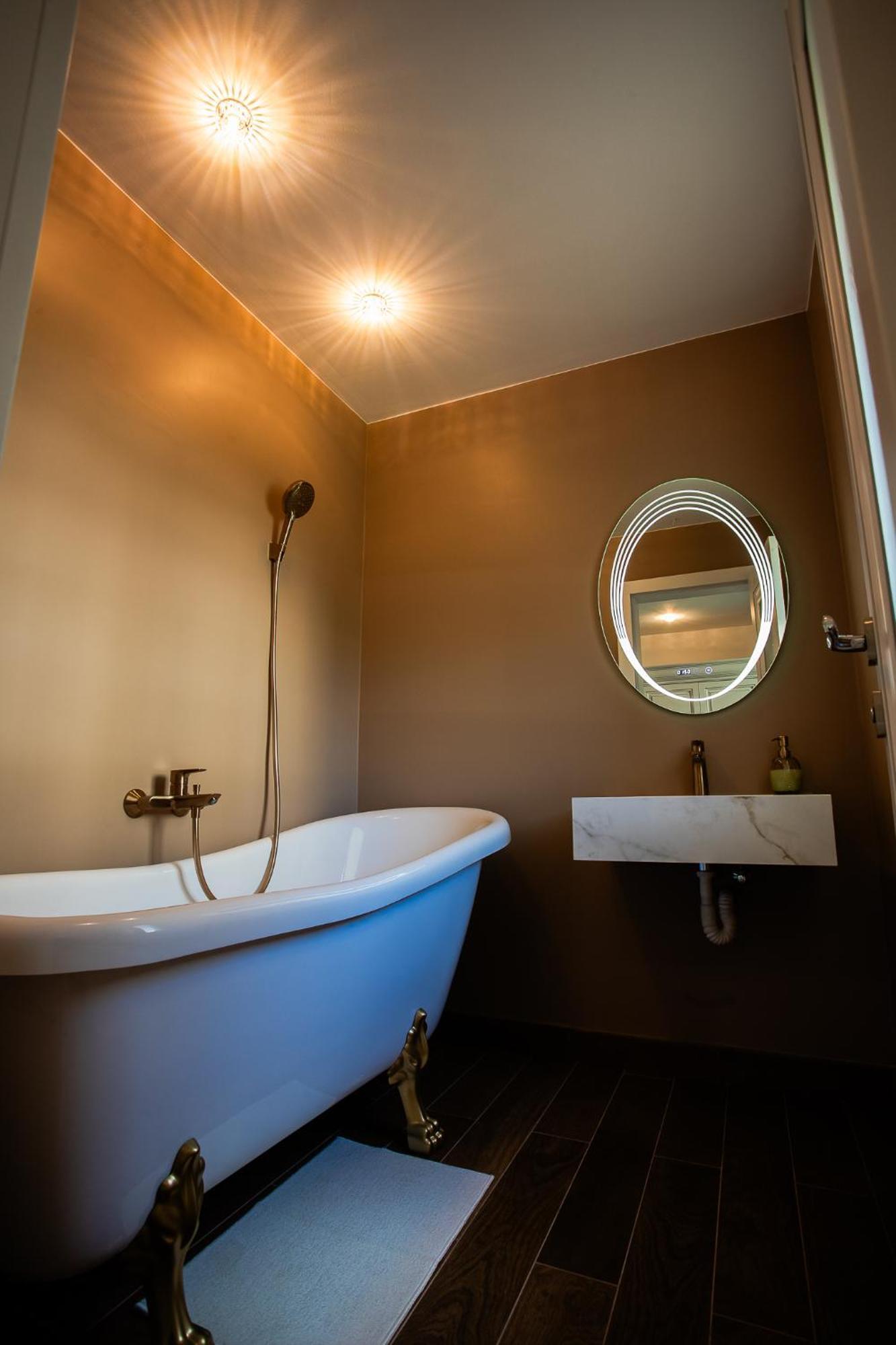 Apartment Onyx Carolyne Bistriţa Exteriér fotografie